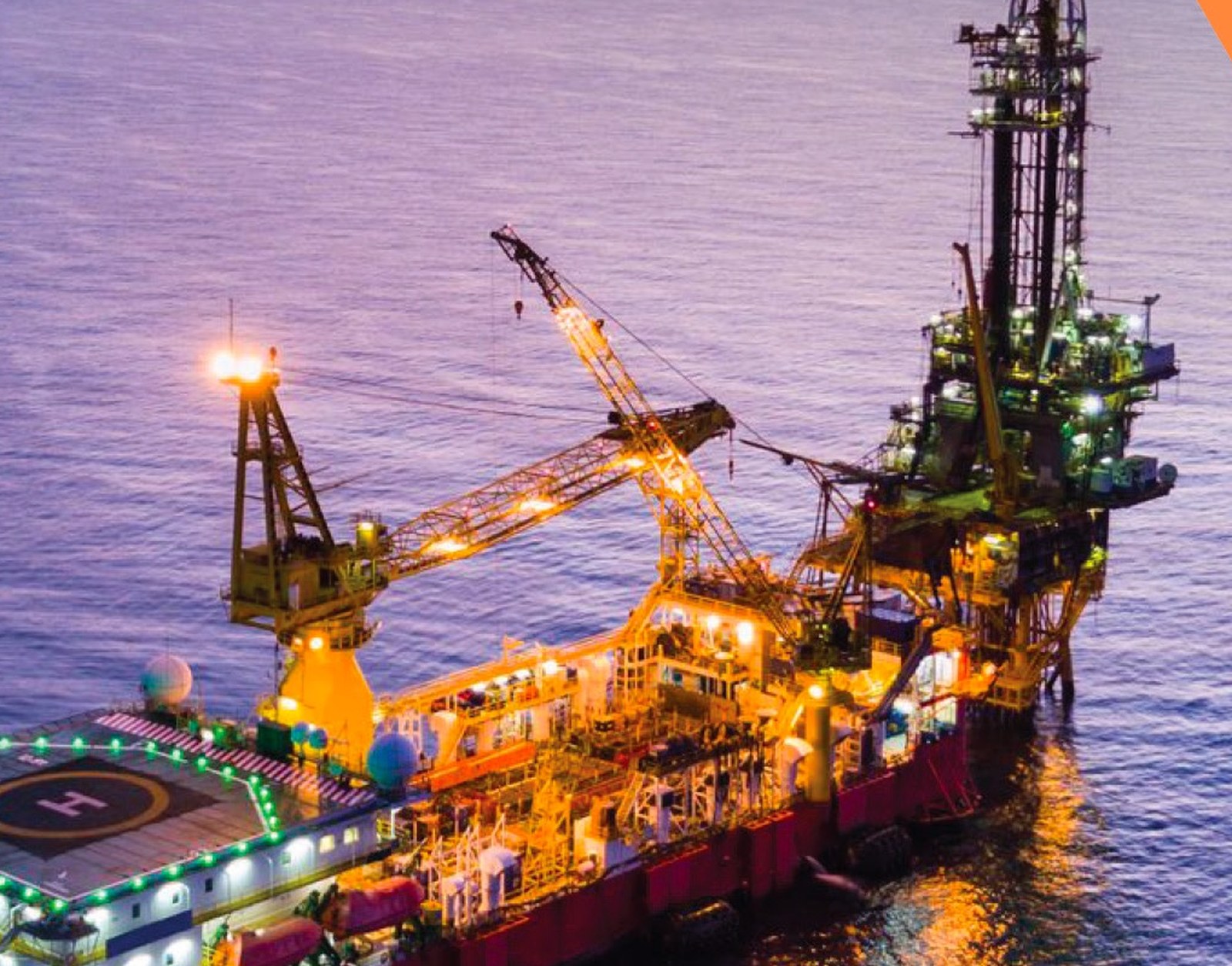 Plateforme offshore au large de l'Afrique de l'Ouest